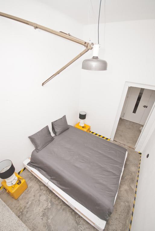 Апартаменти Loft Lot Pszczoly Варшава Екстер'єр фото
